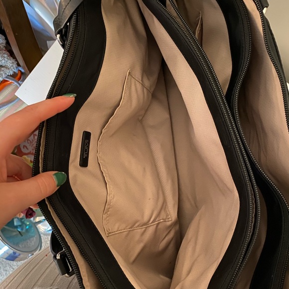 Tumi Tote Bag | Black Business Tote - Picture 4 of 8